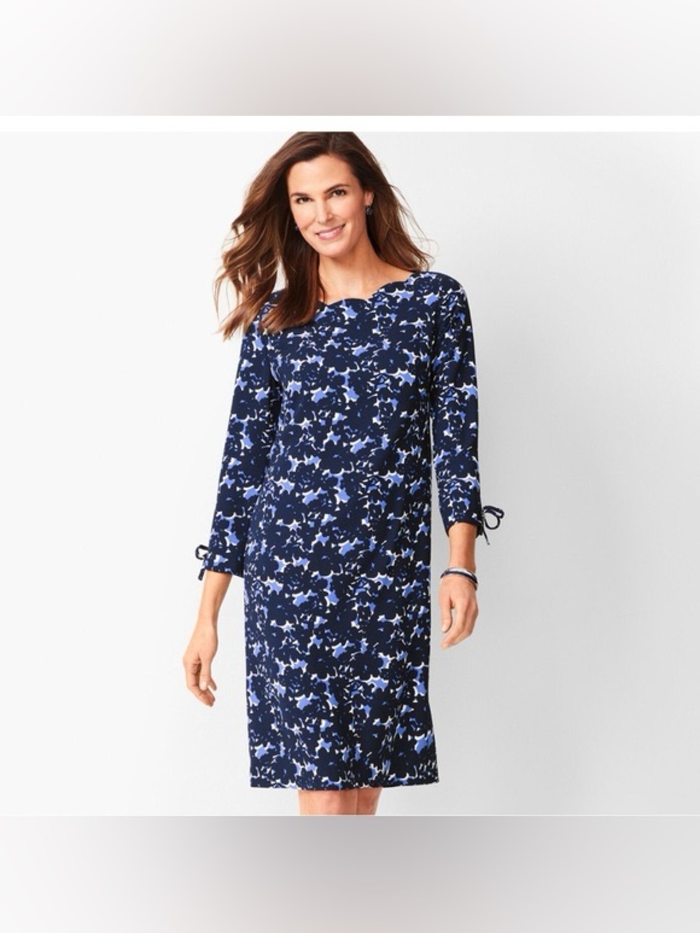 Talbots Crepe Navy and Light Blue Floral Shift Dress, women’s size 10